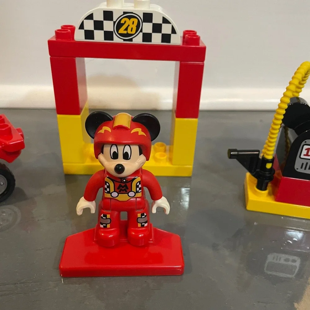 LEGO Duplo Mickey Mouse Roadster Racers Car Gas Pump Set 10843 Disney Complete